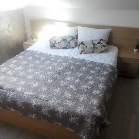 A. Einstein 9a Cluj-Napoca