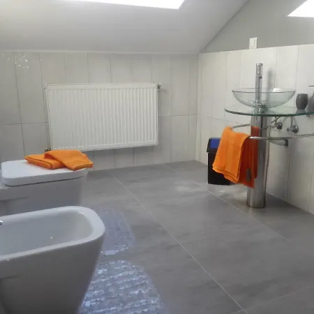 A. Einstein 9a * Cluj-Napoca